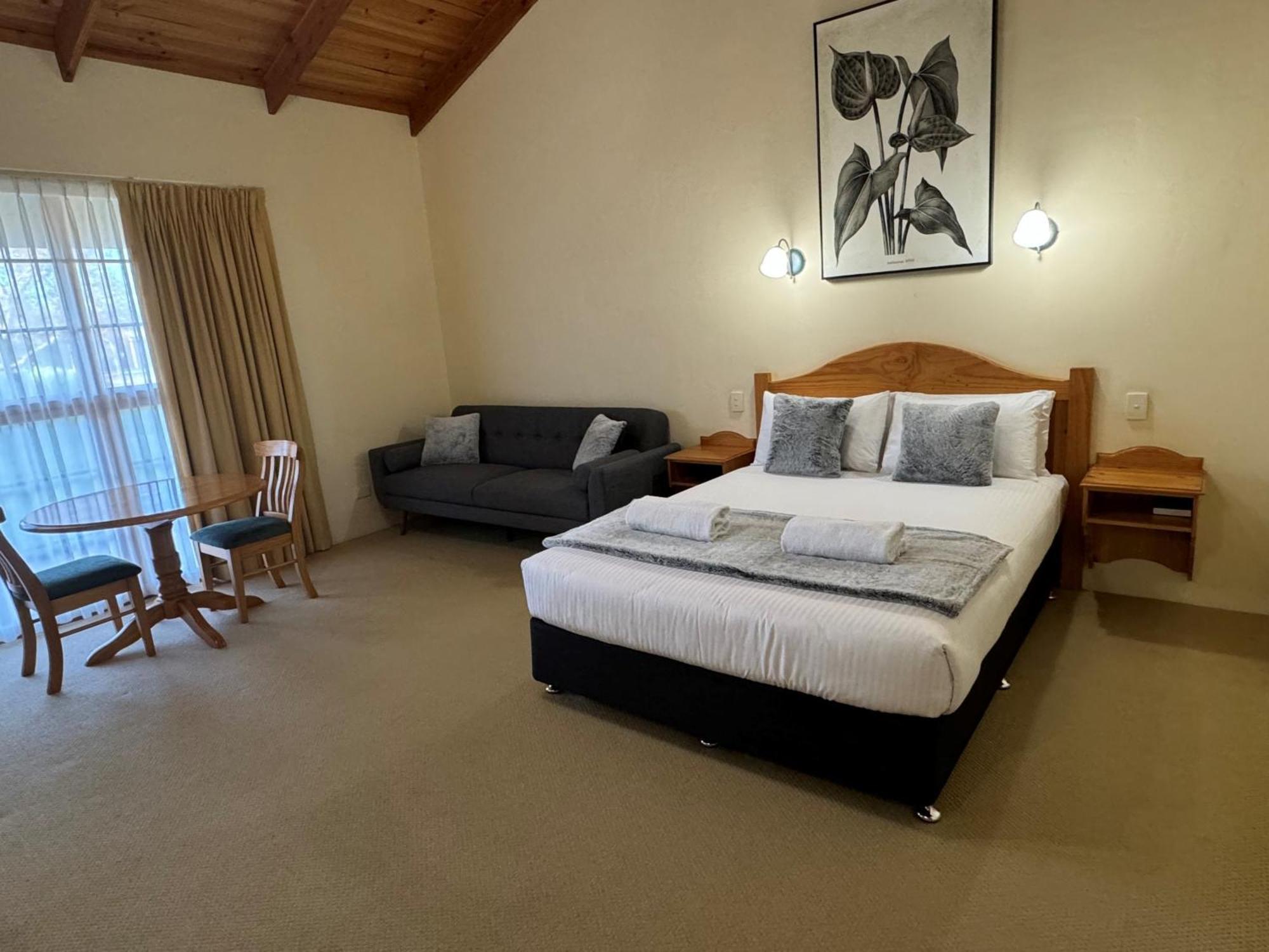 Coonawarra Place Motor Inn Exteriör bild